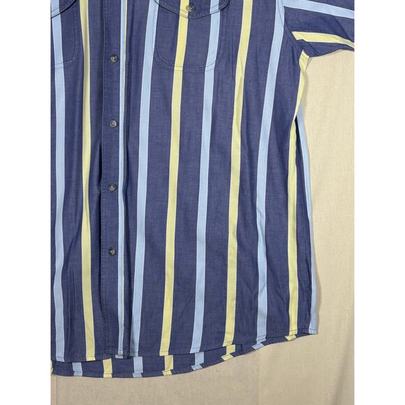 Painted Desert by Wrangler Men’s 2XT Stripe Short Sleeve Button Down Shirt - Picture 12 of 16
